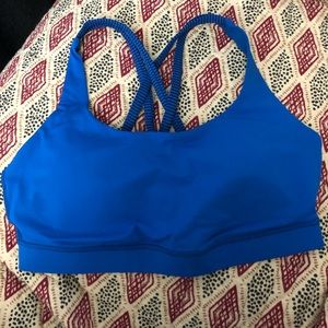 NWOT- beautiful royal blue lululemon sports bra
